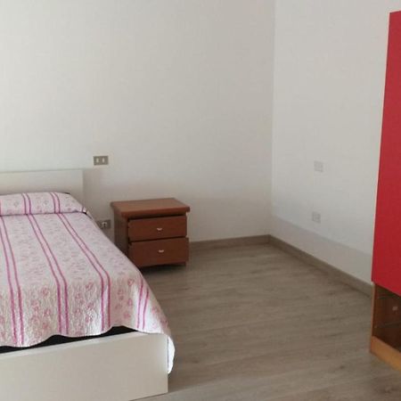 Appartamento Marilyn Monroe 2 San Benedetto del Tronto Exterior photo